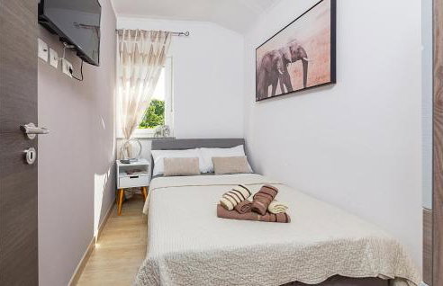 Lovely Home In Nedescina With Kitchen - Foto 33