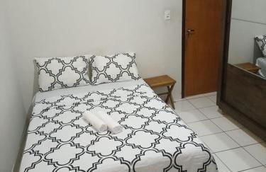 Casa Inteira Perto de tudo com 3Quartos 1Suíte Wifi Rápida e Garagem Privativa - Foto 17