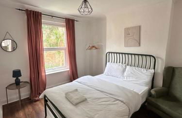 Charming, Renovated Residence in Willesden Green - Foto 17