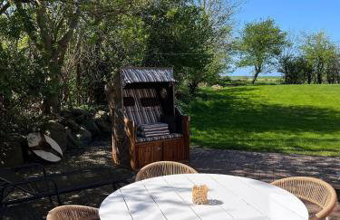 Ferienwohnung-in-Strandnaehe-Schwalbennest-2 - Foto 1