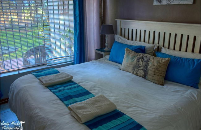 Cherry Lane Self Catering BB - 1 Bedroom Bathroom With Shower for 4 Guests - Foto 7