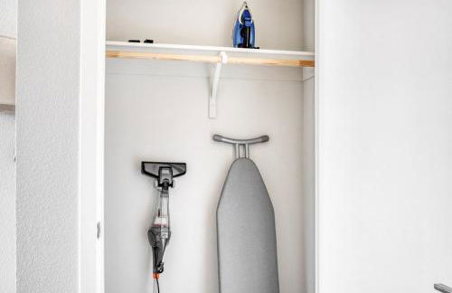 San Carlos 2BR w Gym Pool BBQ nr Caltrain SFO-910 - Foto 20