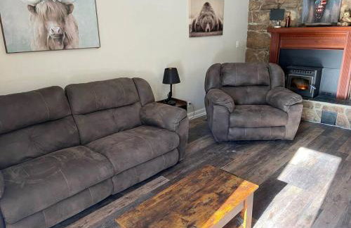 Cozy Tree-Area Home in Laramie - Foto 4