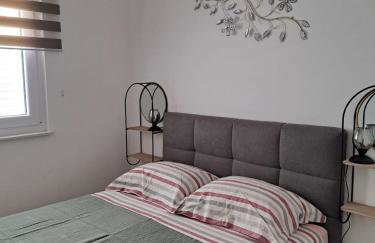 Robinzon kuća Niko - Photo 19