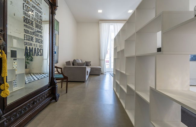 Palazzo della Porta - Via Toledo 55 - Foto 2