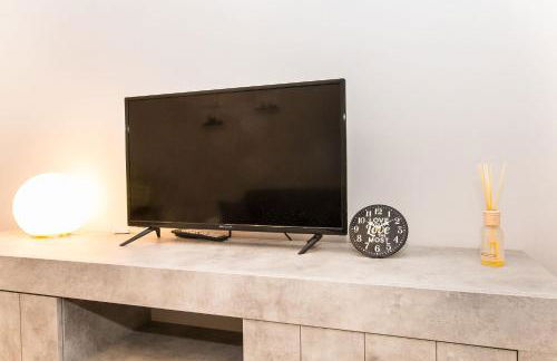 GuestHost - MM Pozzo Strada Terrace Apartment - Photo 47