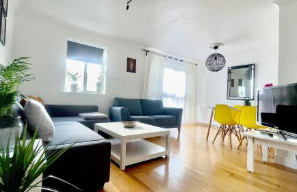 Amazing Location - City of London- 2 Bedroom Stunning Canal View House With Private Garden,Parking & Balcony - Foto 12