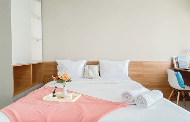 Modern Look Studio Apartment at LRT City Jatibening - Photo 1