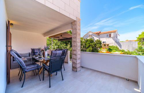 Holiday Home Dalmatinka - 20m From the Beach - Photo 39