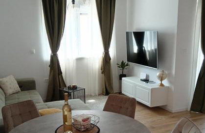 Apartman V - Photo 1