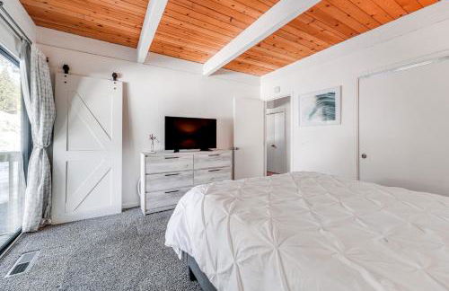 1 Mi to Lake Tahoe Condo with Pool Access - Foto 12