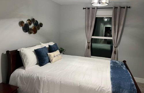 Brand New Luxury home 2022-Hot Tub-Pet Friendly - Foto 15