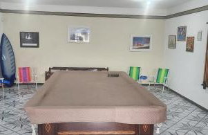 Carnaval a partir 5 diárias - 15 pessoas- Linda Casa de praia com Super piscina 12x5 Novinha com 3 níveis, Wi-Fi, Tv led,jardim , churrasqueira completa - Photo 17