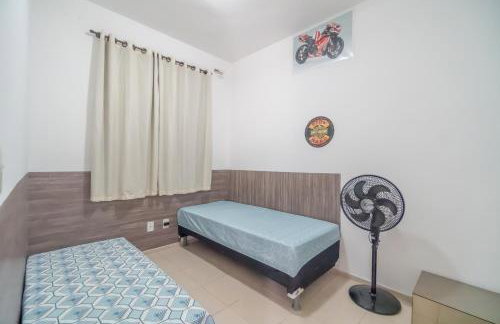 APT1 Piscina Netflix WiFi Ar Cond próx a 2 shoppings - Foto 8