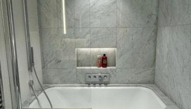 Spacious 3 bedroom 3 bathroom apartment near Tower Bridge - Foto 3