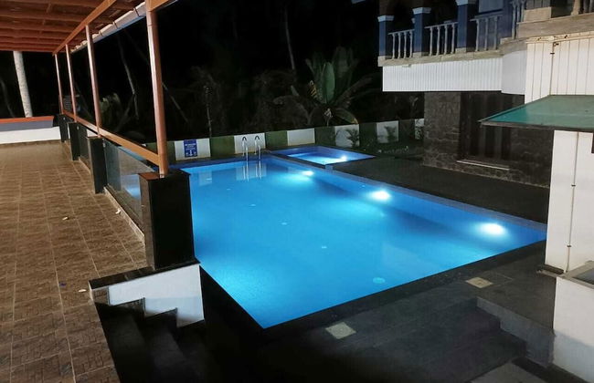 Ocean Queen Palace - Photo 19