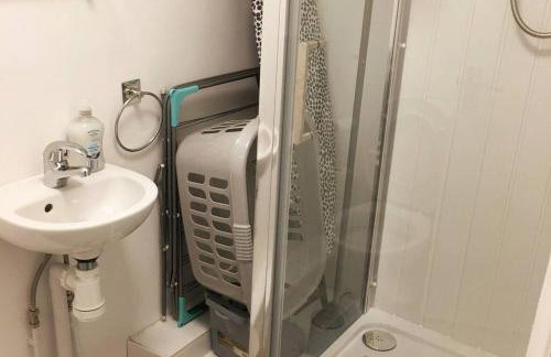 Immaculate 5 Bedroom House - Foto 18