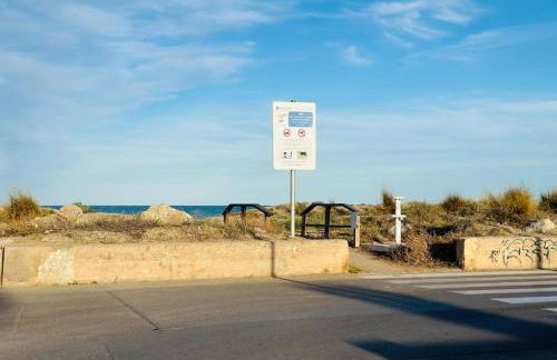 Adosado en la playa con piscina - Foto 27