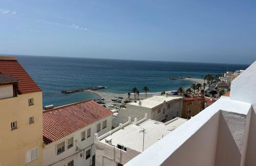 Terrace with Stunning View 5 Min to Beach - Foto 6