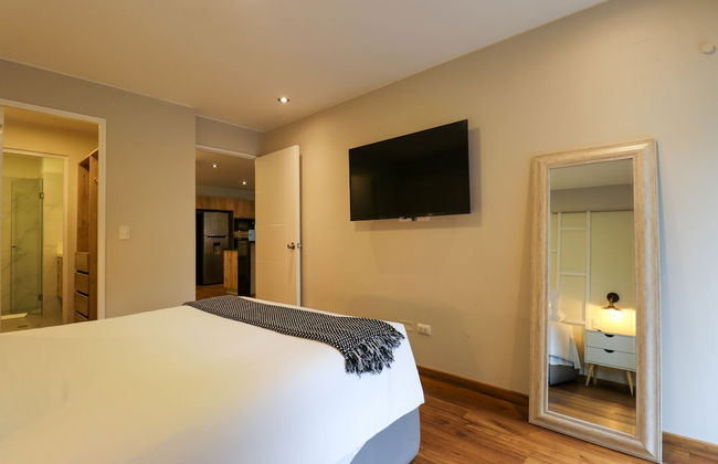 w Splendid 1BR With Balcony in Miraflores - Photo 43