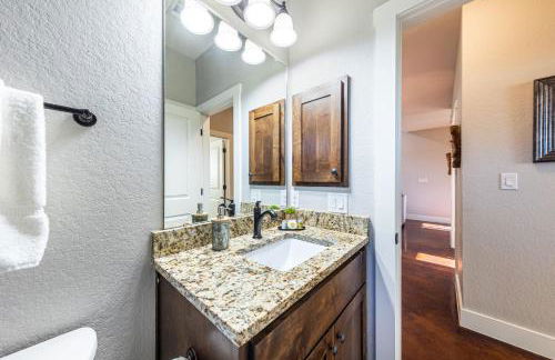 Hilltop Hideaway-Rest, Relax, Reconnect! - Foto 51