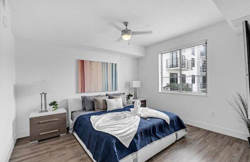 Sleek Doral Retreat 1 Bed Oasis With Free Parking - Foto 17