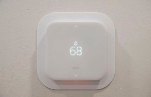 Adorable 2BR Hot Tub Close to Attractions - Foto 35