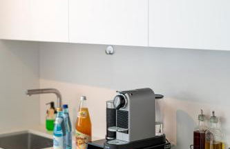 Artist House - Photo 14