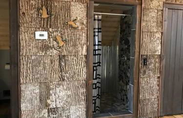 Petting Zoo! Hot Tub, 15 acres, stream & Romance! - Foto 8