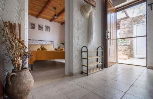 Το σπιτι του μελισσοκομου - Foto 16