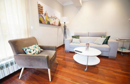 Piso Grande y Luminoso en el Casco Viejo de Bilbao - Foto 4