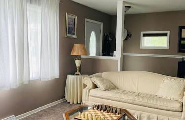 Comfortable and Charming, 15 mins to Niagara Falls - Foto 4