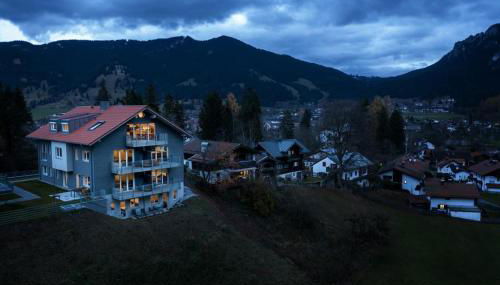 Ferienwohnungen Friedenshöhe in Oberammergau - Foto 2