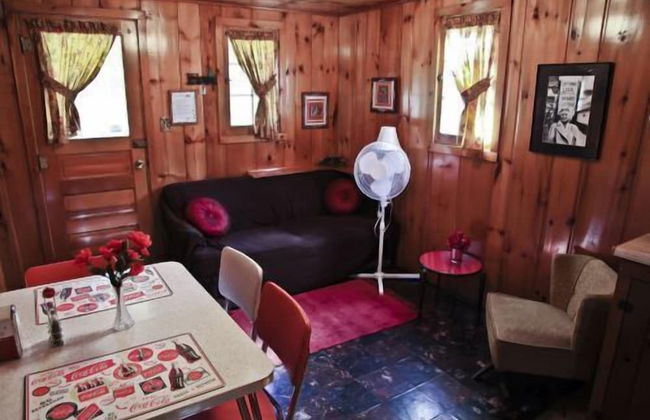 #6 - Casablanca 1 Bedroom Cabin by RedAwning - Foto 1