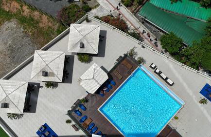 LOFT DUBAI BOUTIQUE - Acesso à Praia I Piscina Aquecida I Academia I Churrasqueira I FG Big Wheel - Foto 16