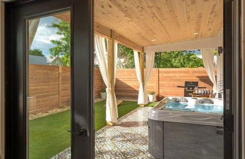 Petit Paradis Studio with hot tub - Photo 34