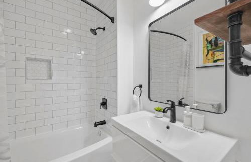 Shadyside, Pittsburgh, Modern and Accessible 2 Bedroom Unit2 with Free Parking - Foto 19