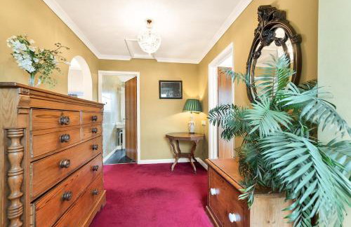 2-Bed Home with Free Parking - 2 min Walk to Bus - Foto 17