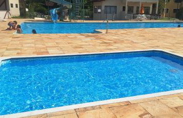 Chalé Orquídeas Club Ubat 6p piscinas - Foto 54