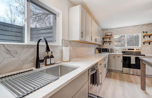 Sundance Retreat 2 King Beds Downtown & Kitchen - Foto 20