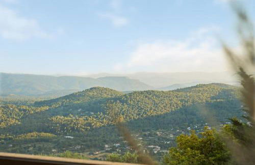 Villa La Genestière - Familienoase und Golfertraum mit Infinity-Pool und 180-Grad-Panoramablick bis zum Meer - Foto 41