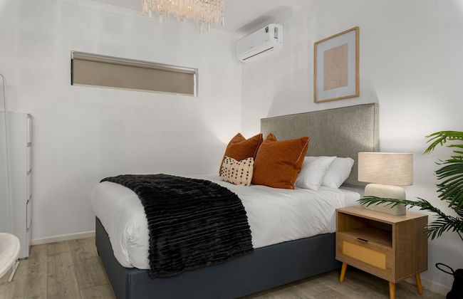 Luxury Oasis, Lifestyle Villa, Pool & Gym - Photo 15