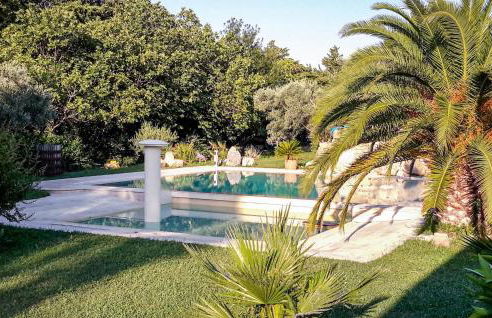 2 Bedroom Cozy Home In Aramon - Foto 8