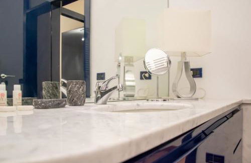 Welc-ōM Ivrea Padova Free Parking - Photo 53