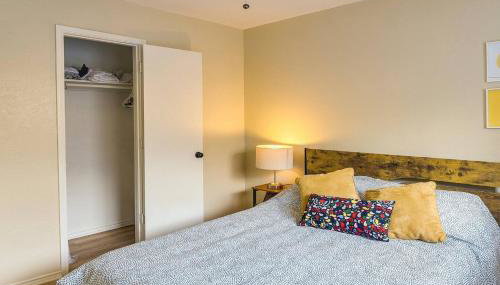 Quiet Stay for Work Trip or Getaways in Waxahachie - Foto 4