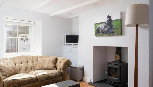 Seaview-2br-sleeps5-cottage-fastwifi-woodburner - Foto 4