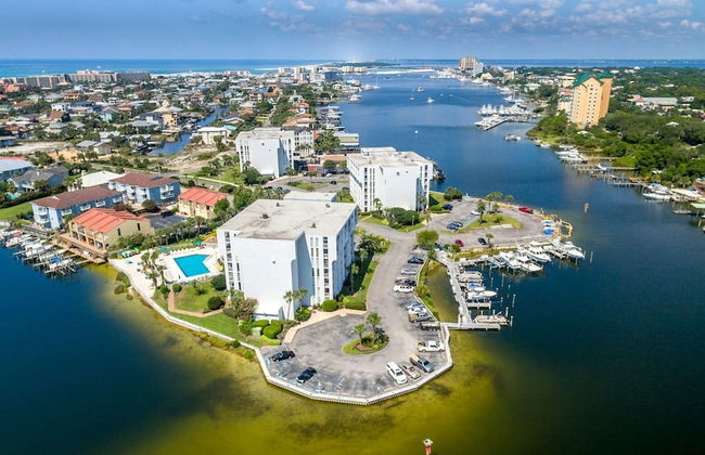 Dolphin Point 404a 2 Bedroom Condo by RedAwning - Foto 45