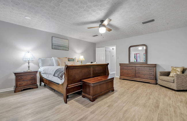 Hudson Manor 4 Bedroom Home by RedAwning - Foto 3