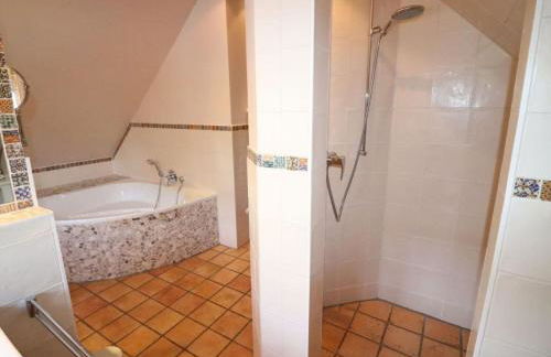 Holiday home in Morsum Sylt with Wi-Fi - Photo 17