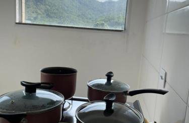 Cobertura Duplex TOP Churrasqueira Privativa 4 quartos Ubatuba até 11 pessoas Hospedagem Aluguel de temporada pousada hotel Praia Grande Itaguá - Foto 16